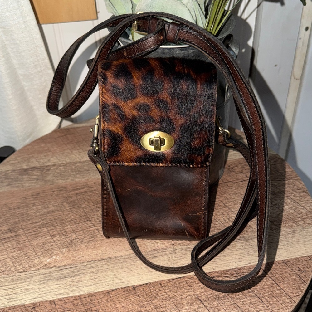 Y2K Patricia Nash Rivella calf hair leopard chocolate Leather slim Crossbody Bag - Picture 15 of 17